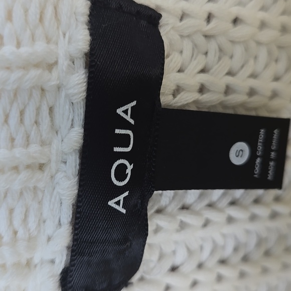 AQUA Daisy Embroidered Sweater Size S - Picture 6 of 7